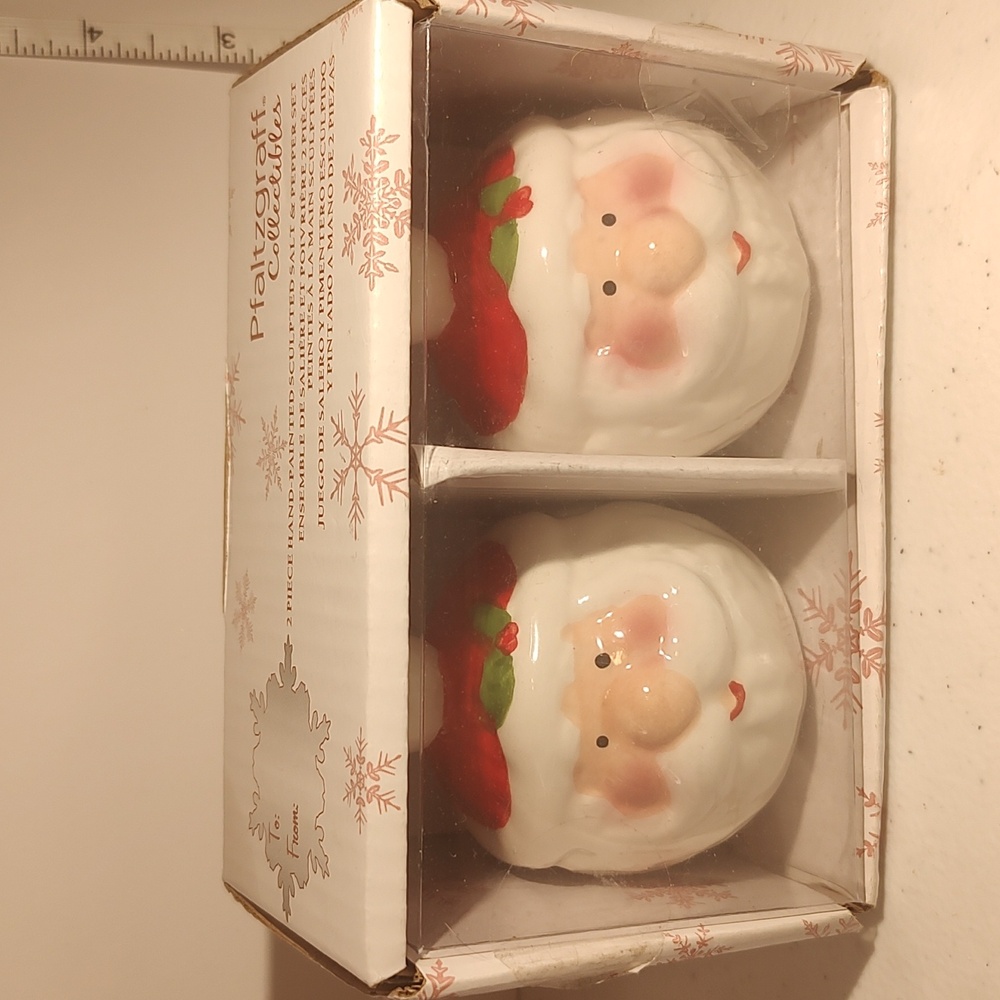 Pfaltzgraff Pair Of Santa Salt & Pepper Shakers Hand Painted New In Box